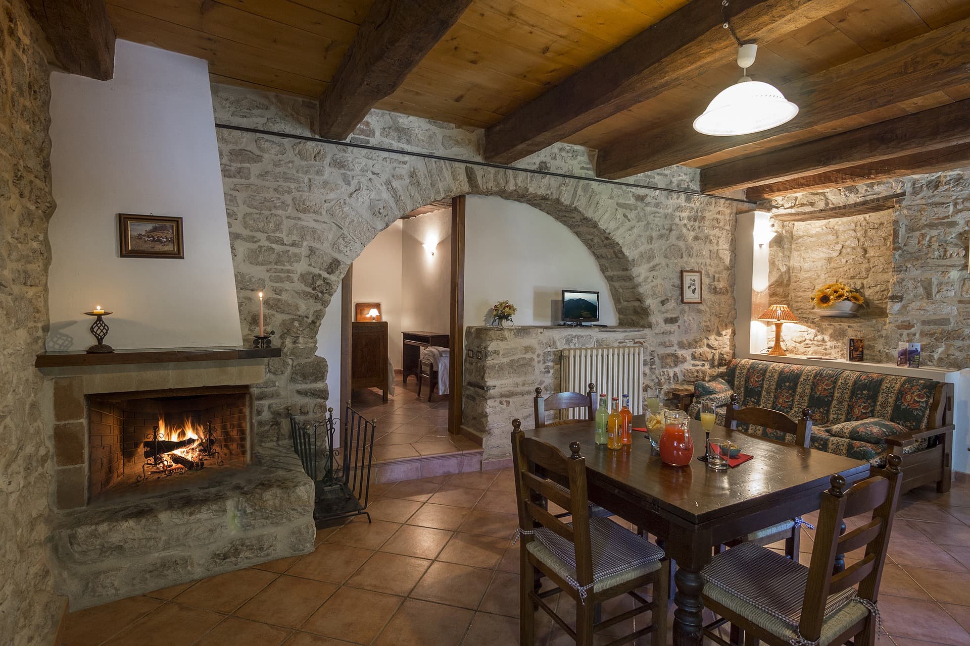 How to Add Fire to a Fireplace Using Photoshop