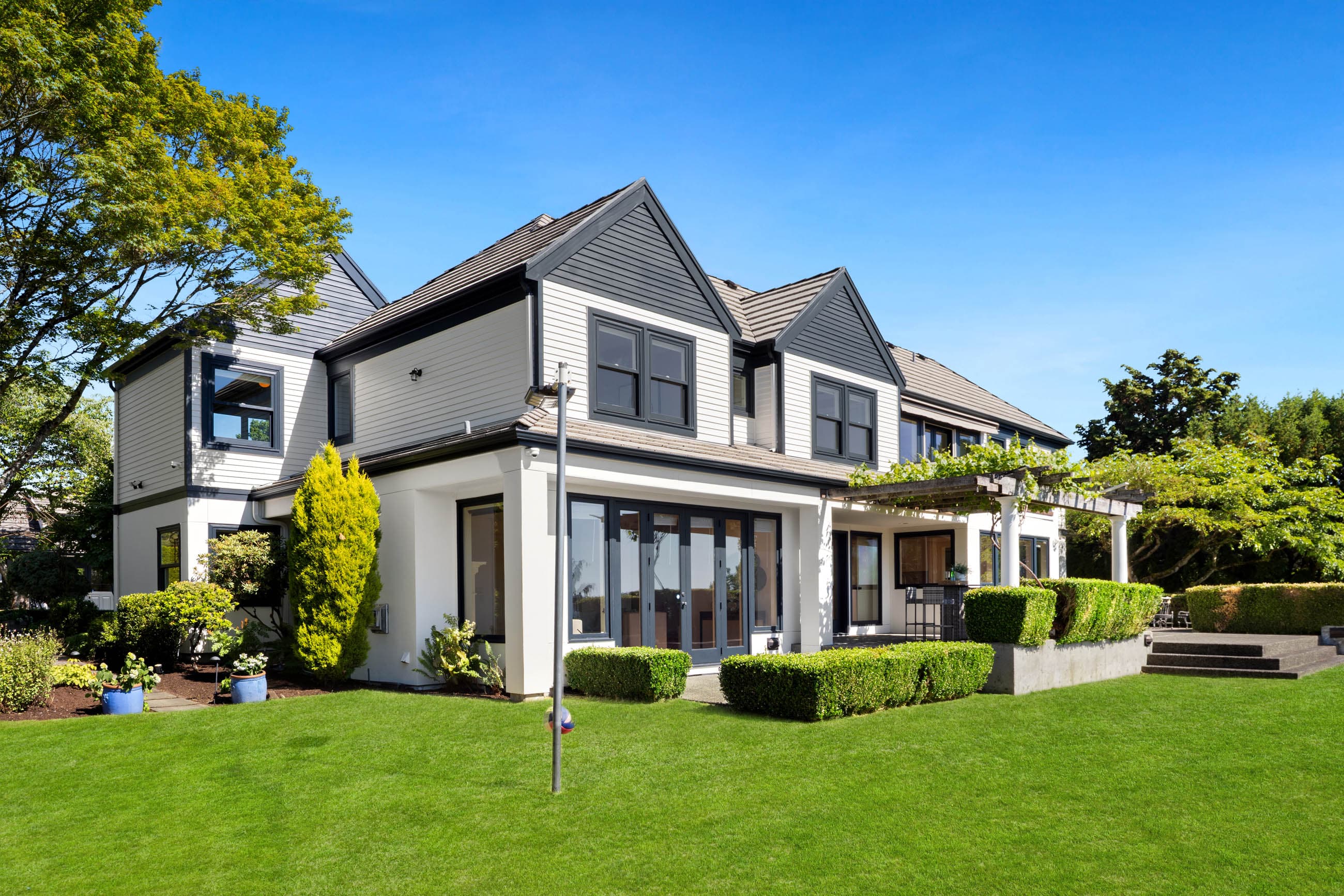 Whole-Yard Green Finish