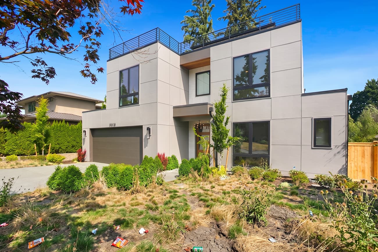Contemporary Entry Lawn before edit