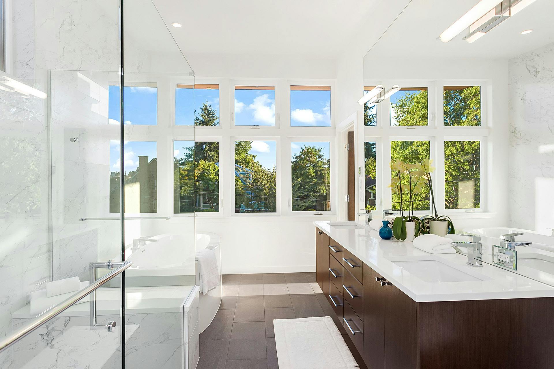 How to Photograph Bathrooms for Real Estate