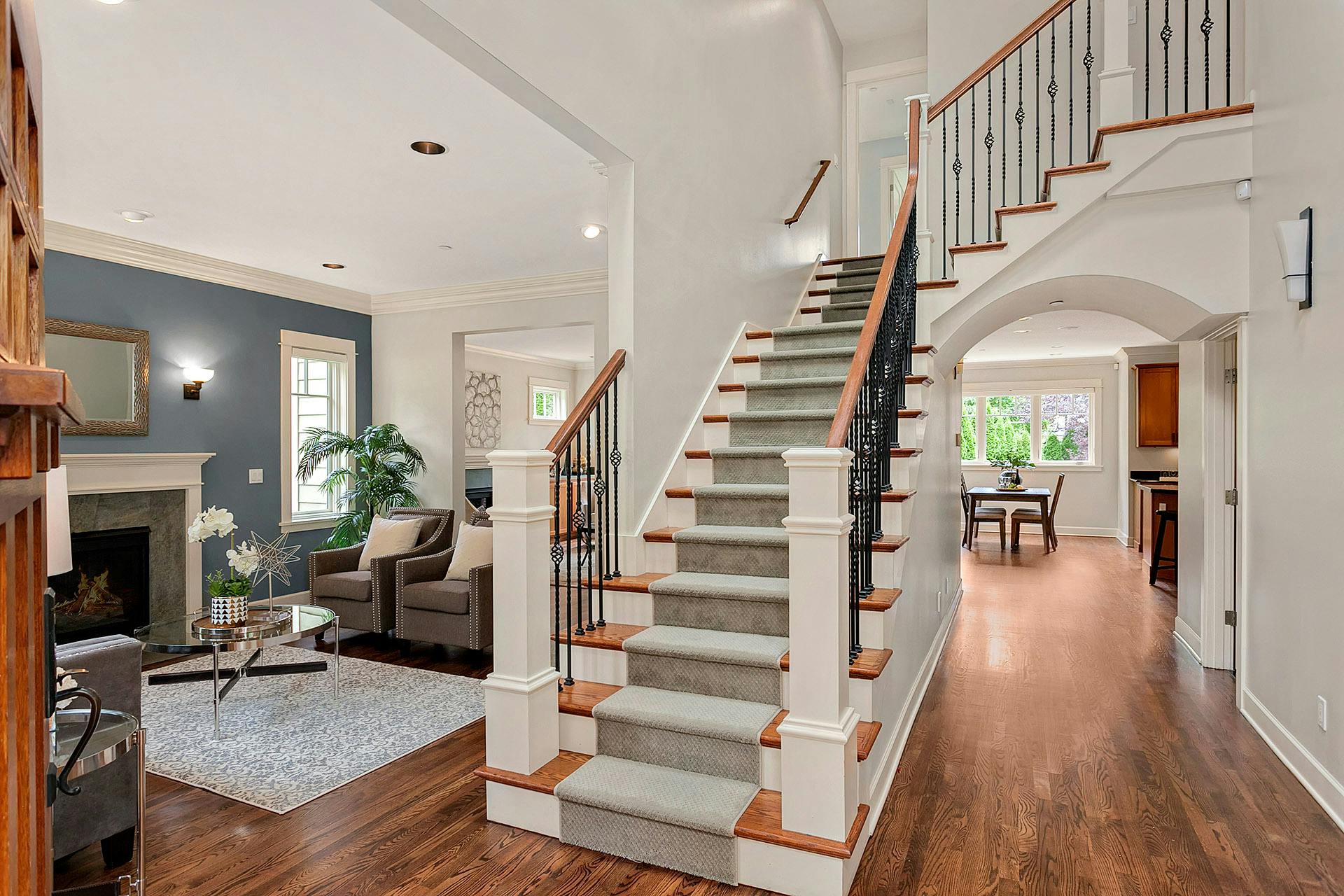 How to Photograph Entrances and Staircases for Real Estate