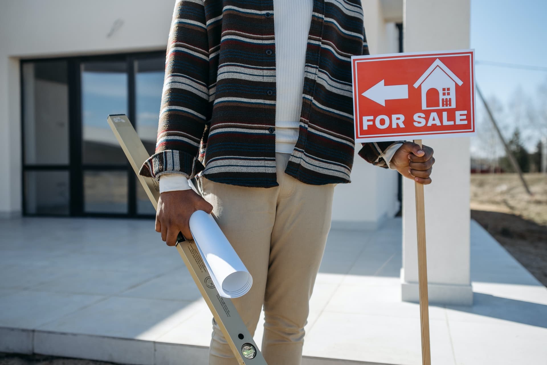 What Not to Fix When Selling a House in 2024: Prioritize Repairs Wisely